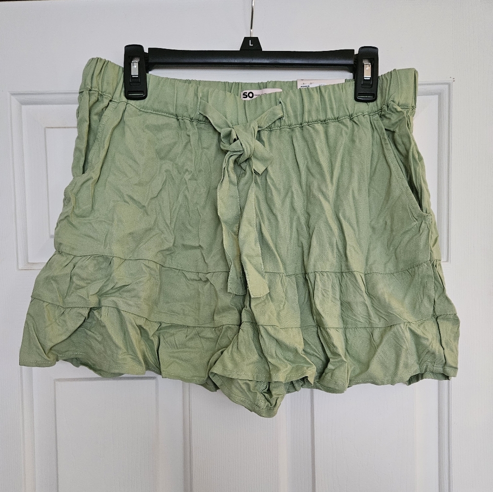 NWT SO Juniors Green Shorts